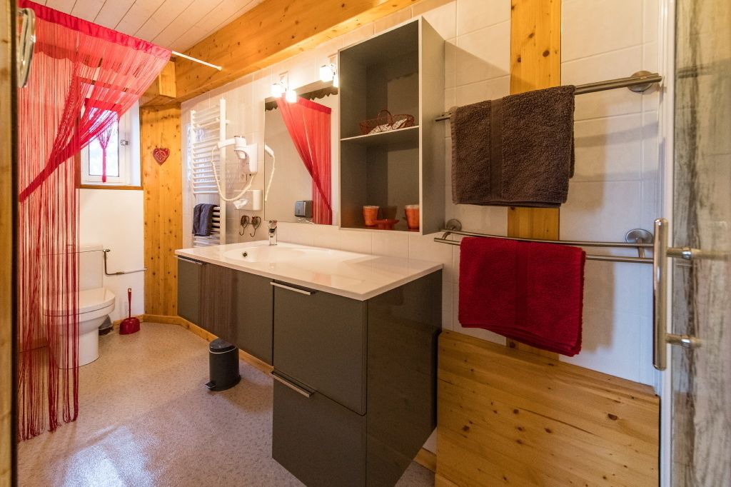 Photo of Bathroom in La Toussuire