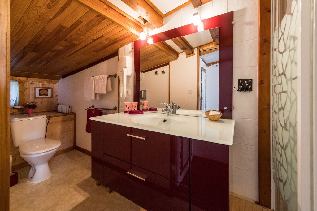 Photo of Bathroom in La Toussuire