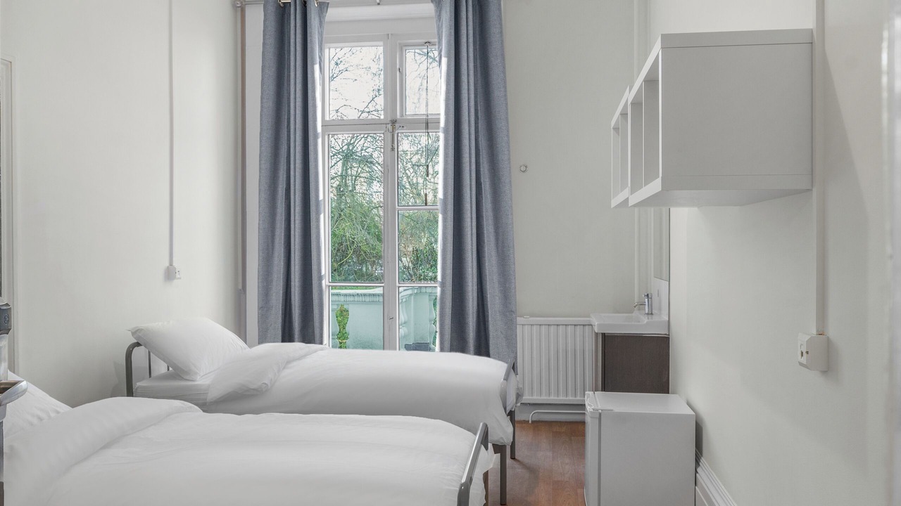 Photo of Others in Warwick