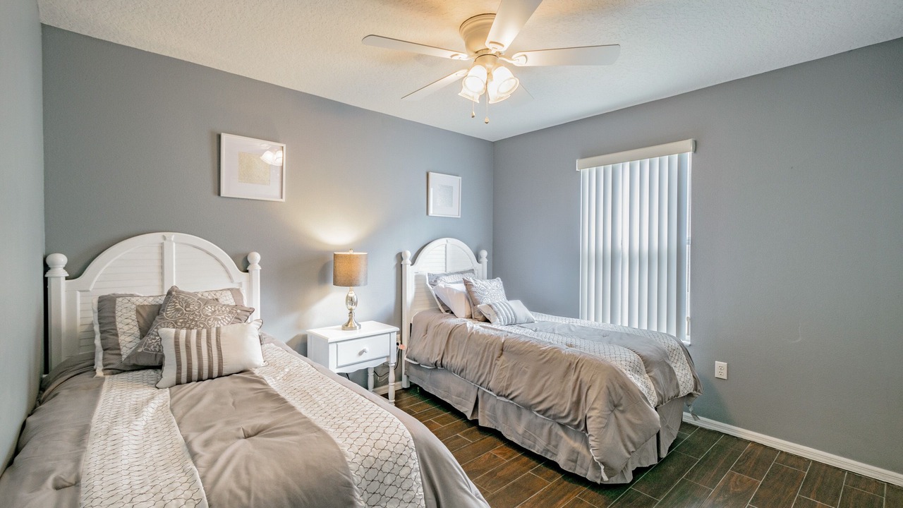 Photo of Bedroom in Windwood Bay