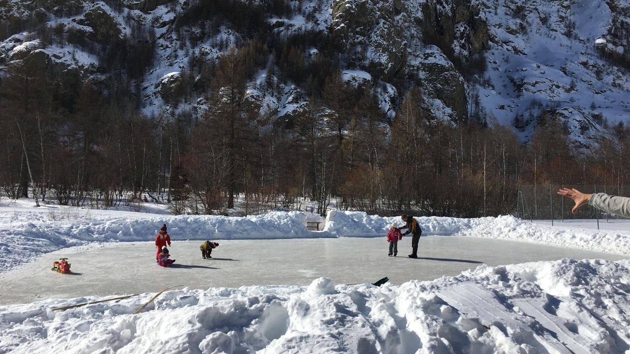 Photo of Others in Le Pied du Col