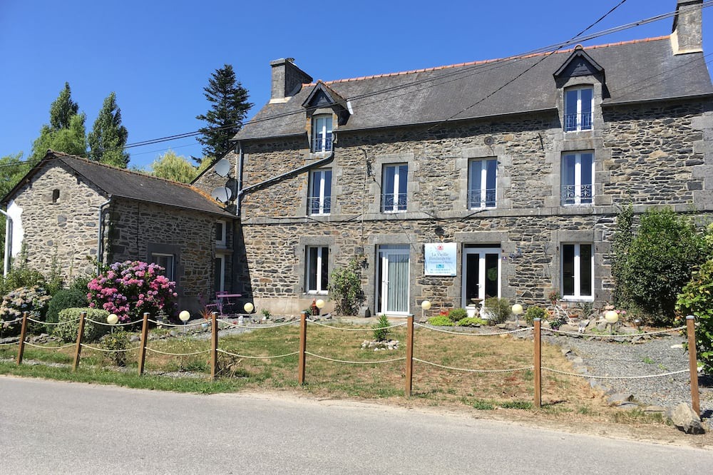 Photo of Outdoor in Langourla