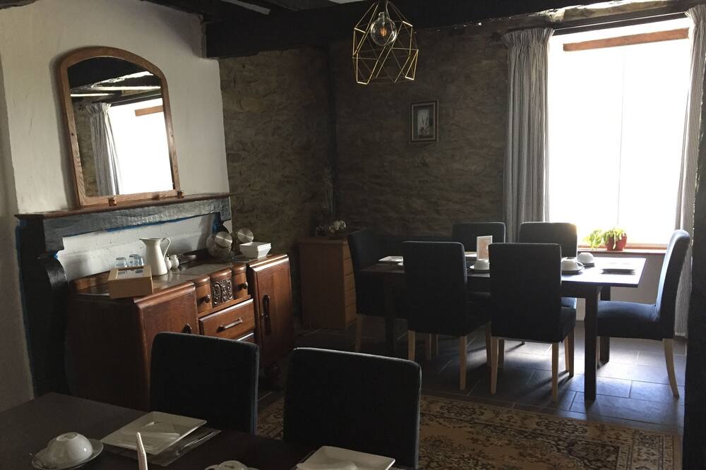 Photo of Others in Langourla