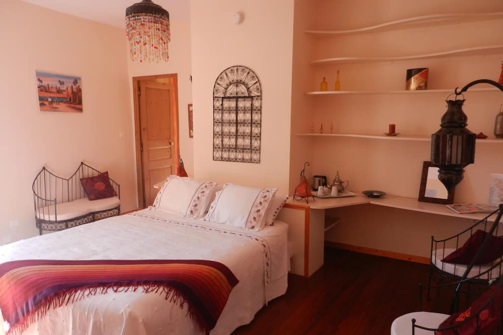 Photo of Others in Verzeille