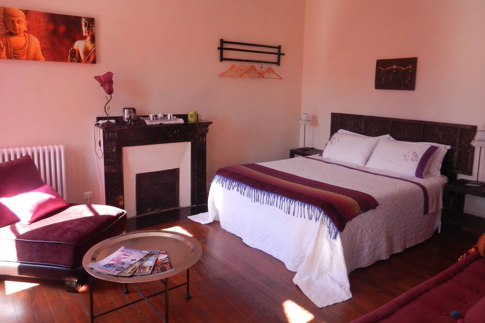 Photo of Others in Verzeille