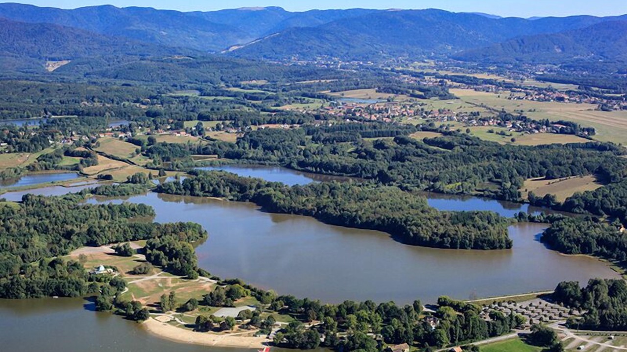 Photo of Others in Montreux-Chateau