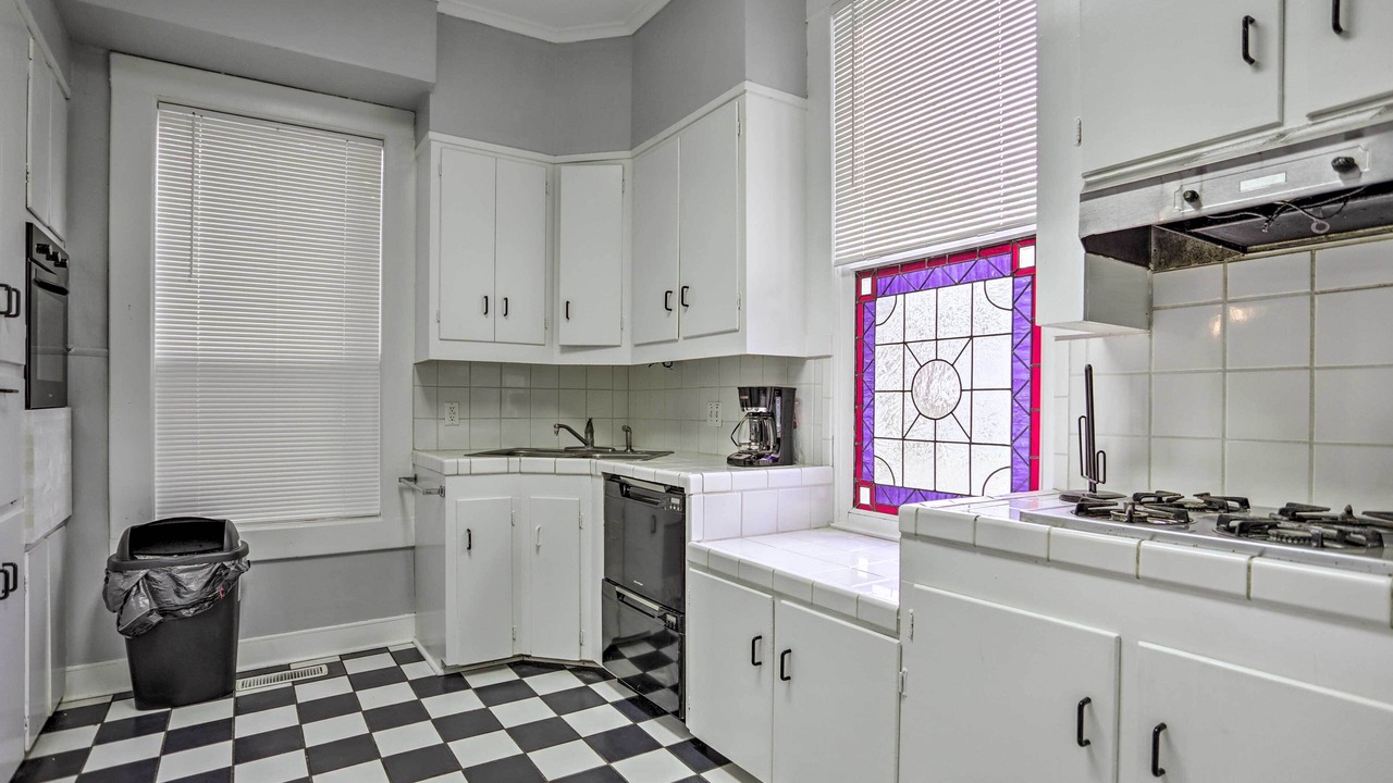 Photo of Kitchen in Fairfield Historic District