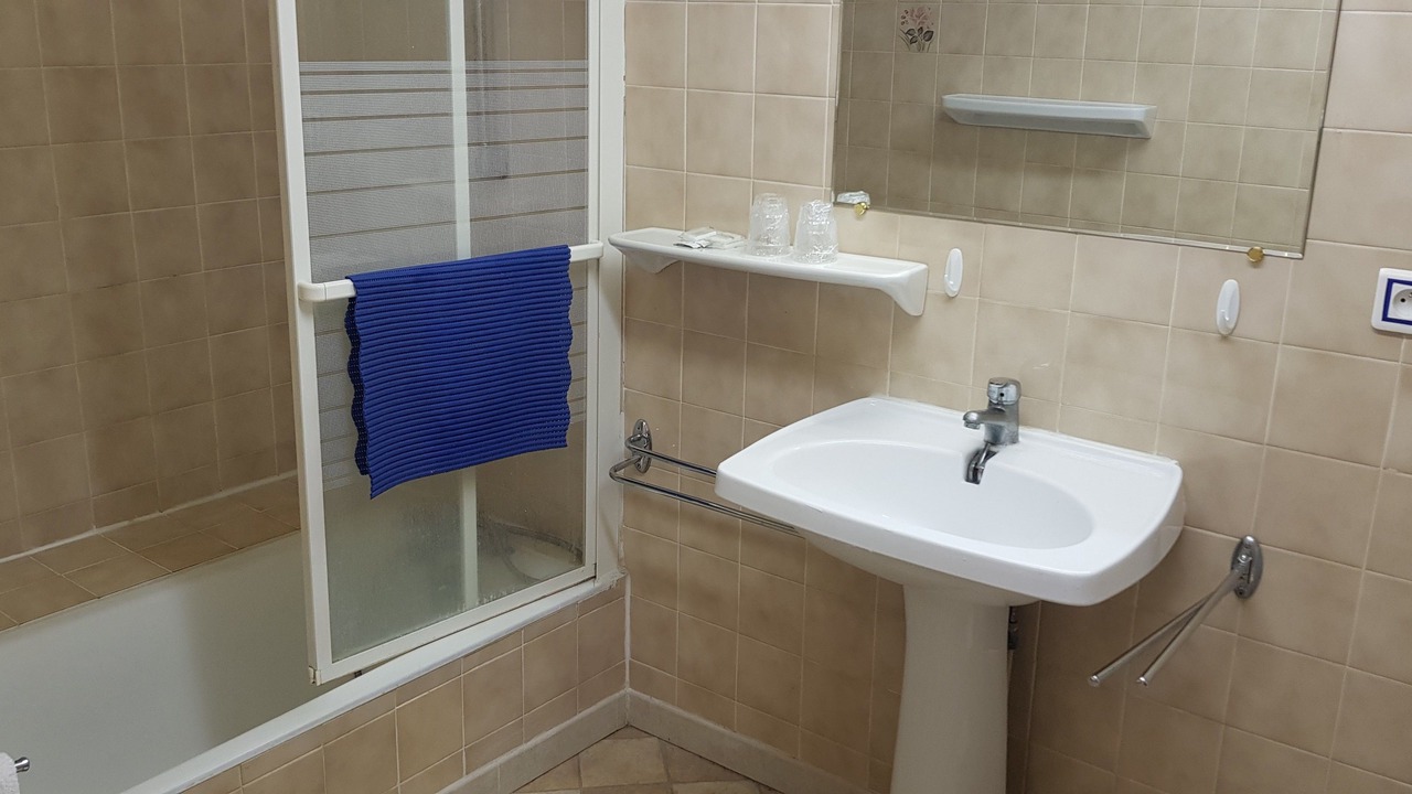 Photo of Bathroom in Chateau-la-Valliere