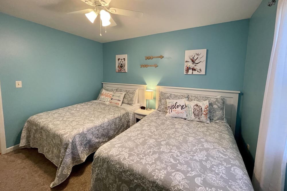 Photo of Bedroom in Saginaw