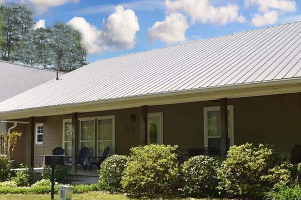 Photo of Outdoor in Saginaw