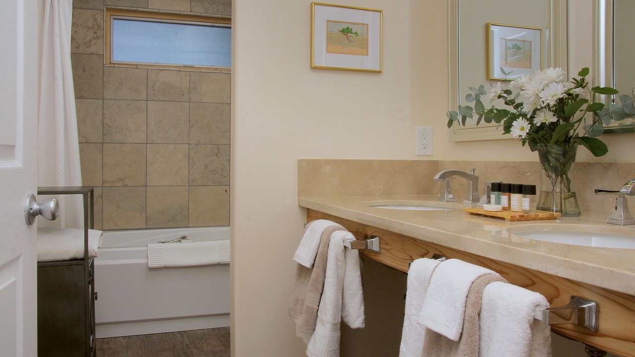 Photo of Bathroom in Murphys