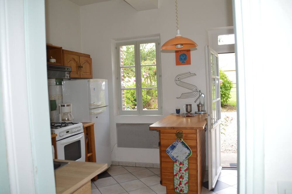 Photo of Kitchen in Saint-Riquier-es-Plains
