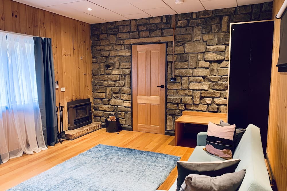 Photo of Bedroom in Emerald