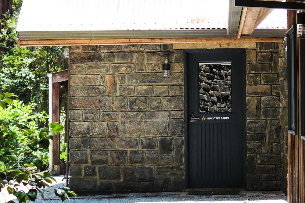 Photo of Bedroom in Emerald