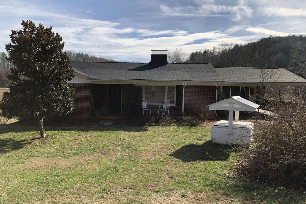 Photo of Outdoor in Pickens