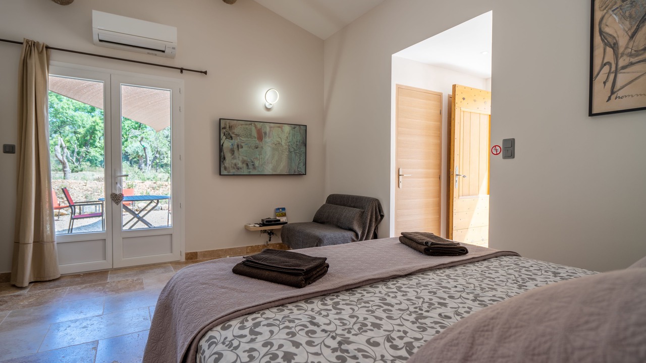 Photo of Bedroom in Lourmarin
