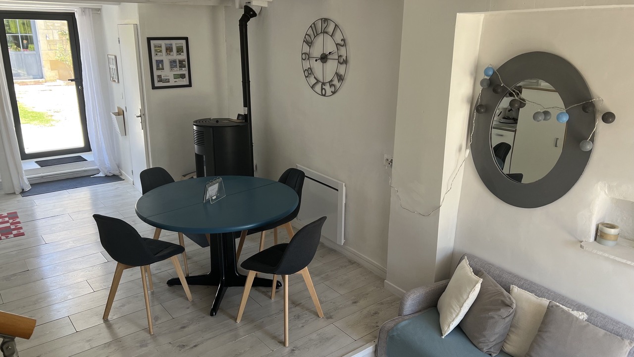 Photo of Others in Prehy