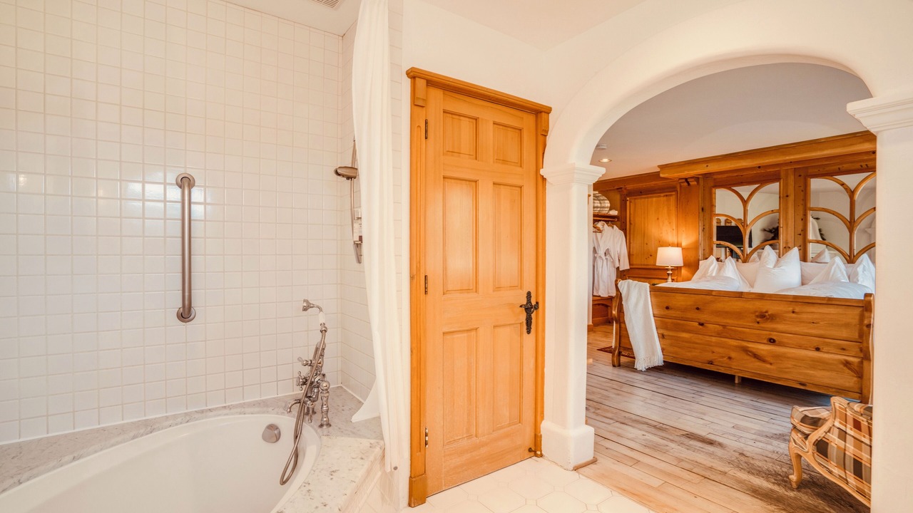 Photo of Bathroom in Leavenworth