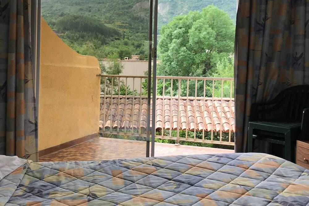 Photo of Bedroom in Buis-les-Baronnies