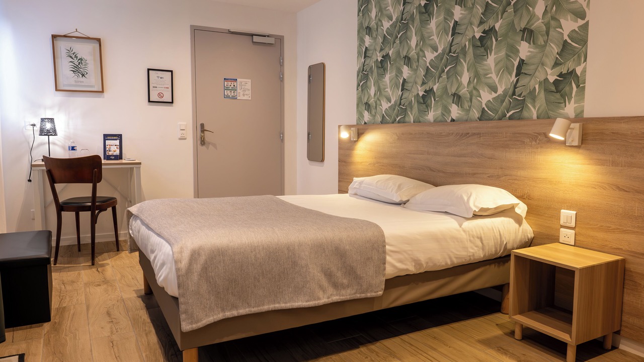Photo of Bedroom in Dinan