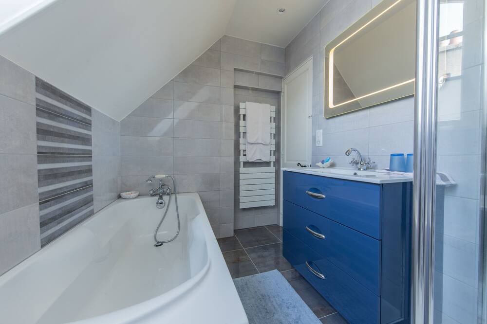 Photo of Bathroom in Bourgogne