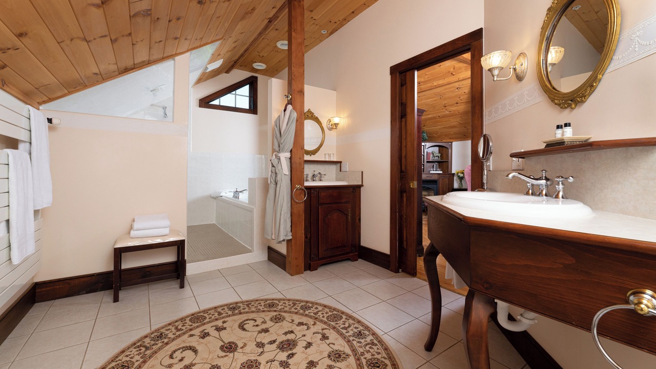 Photo of Bathroom in Ledyard