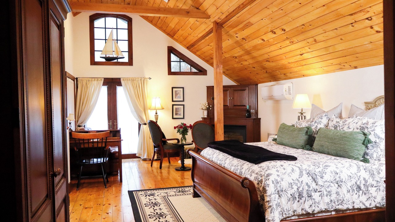 Photo of Bedroom in Ledyard