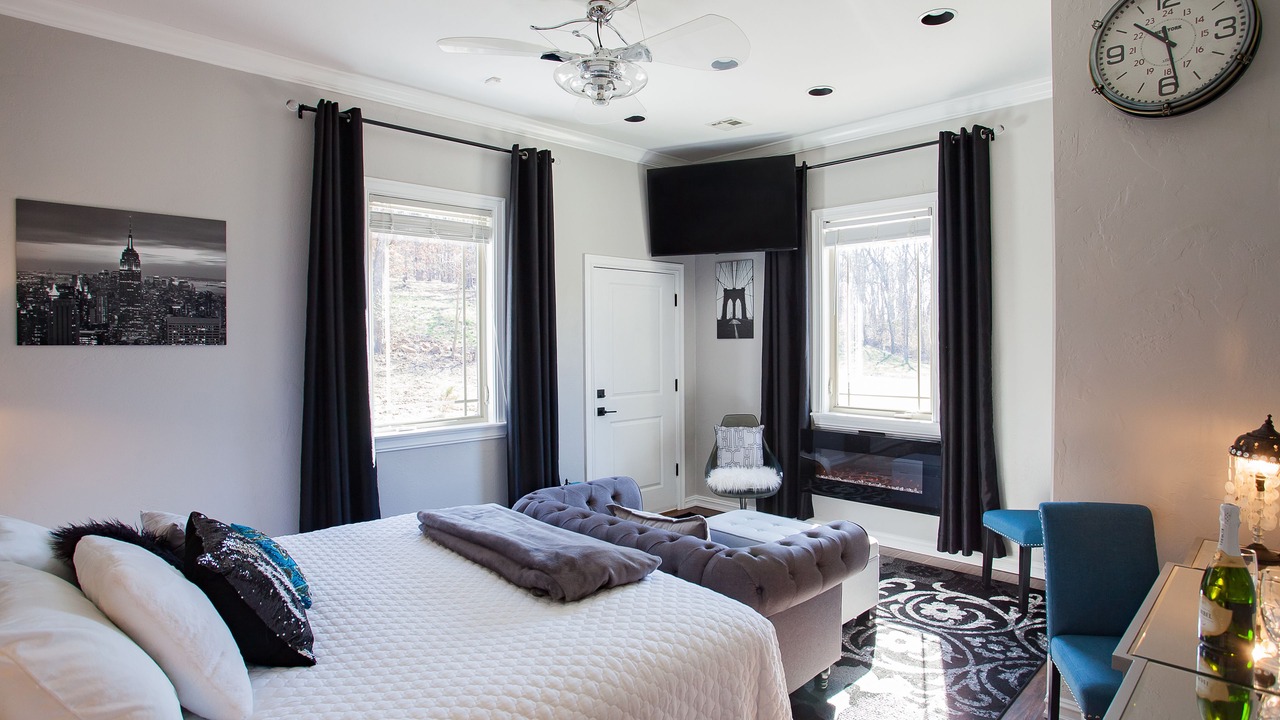 Photo of Bedroom in Bartlesville