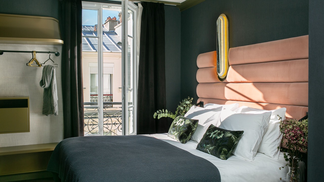 Photo of Bedroom in Hopital Saint-Louis