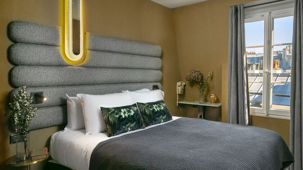 Photo of Bedroom in Hopital Saint-Louis