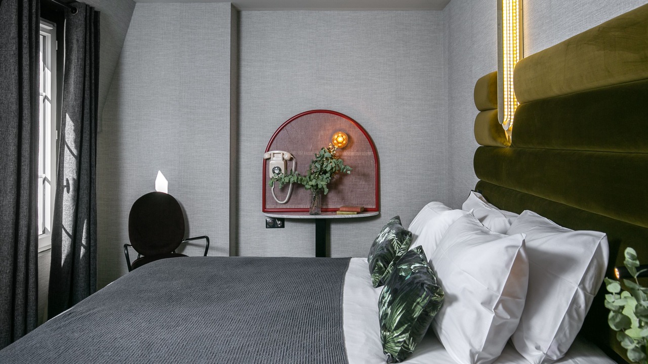 Photo of Bedroom in Hopital Saint-Louis