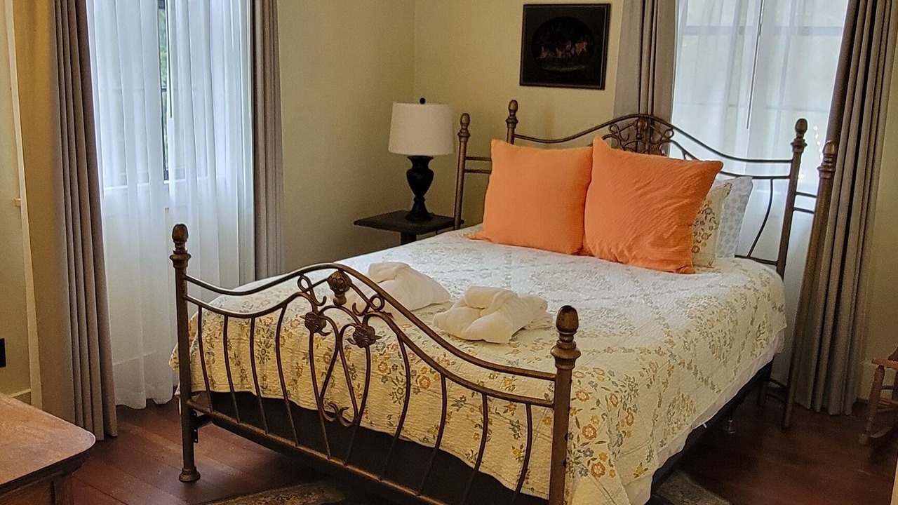 Photo of Bedroom in Wolf Creek