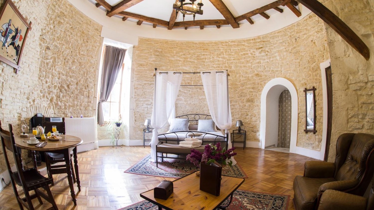 Photo of Others in Belleau