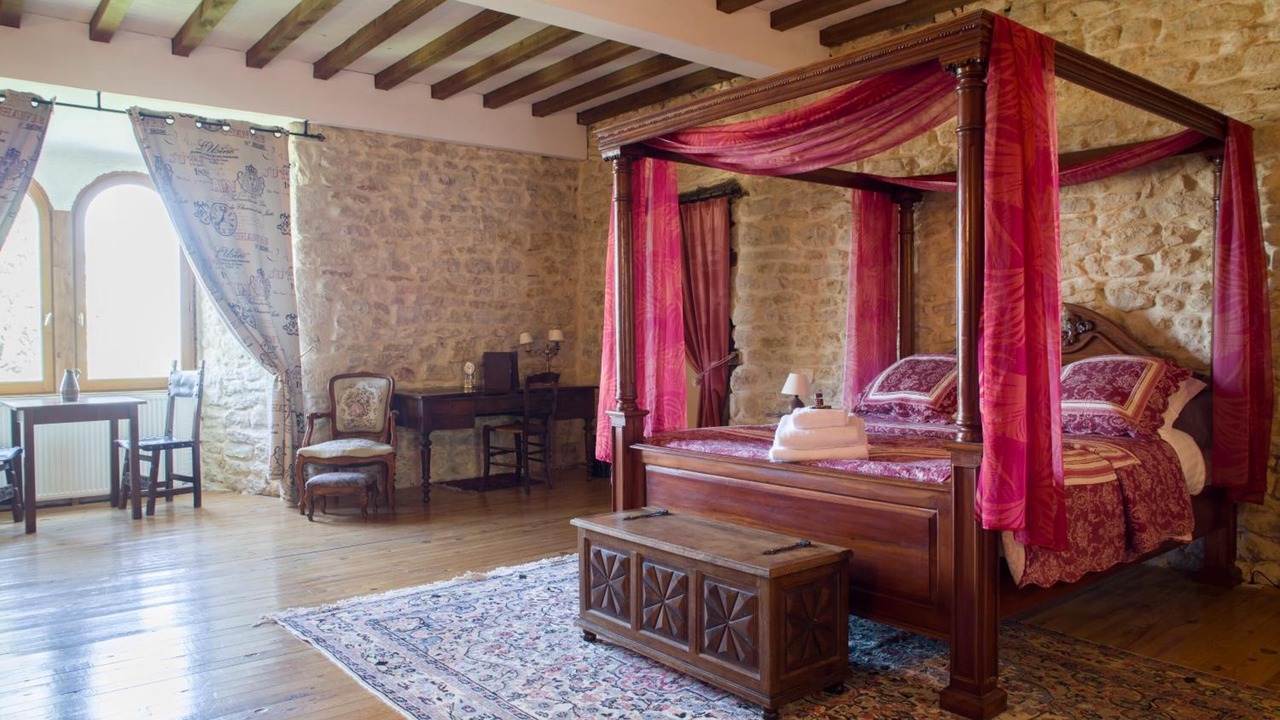 Photo of Bedroom in Belleau