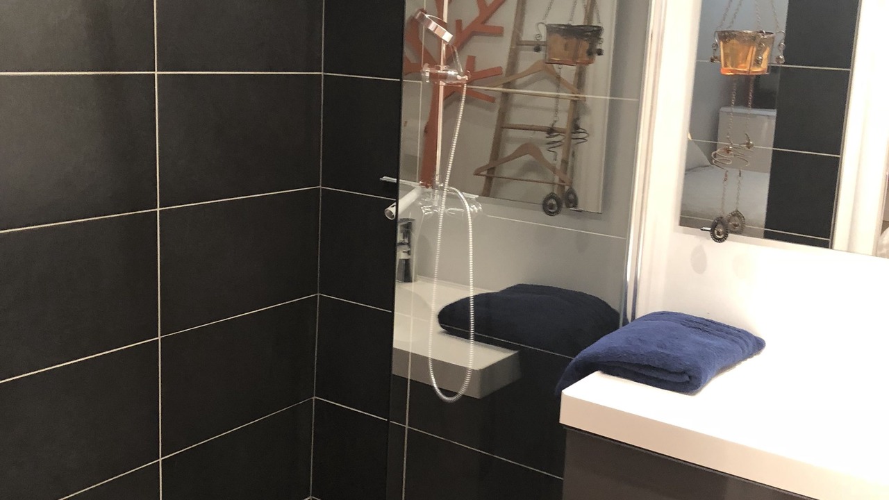 Photo of Bathroom in Charnay-les-Macon