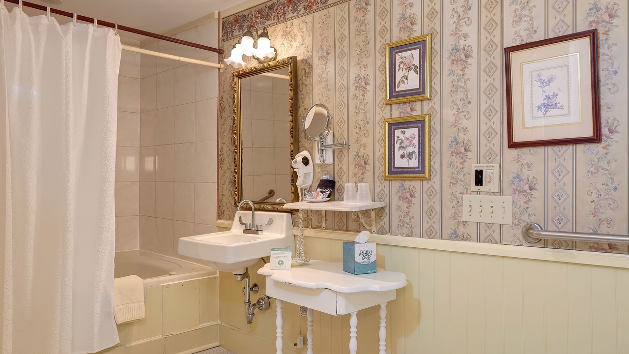 Photo of Livingroom in Bar Harbor