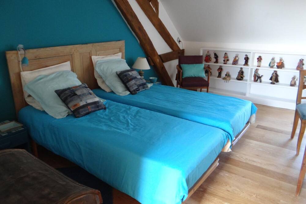 Photo of Bedroom in Levis