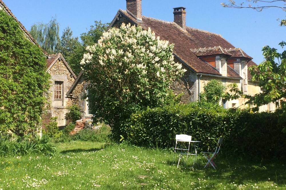 Photo of Outdoor in Levis