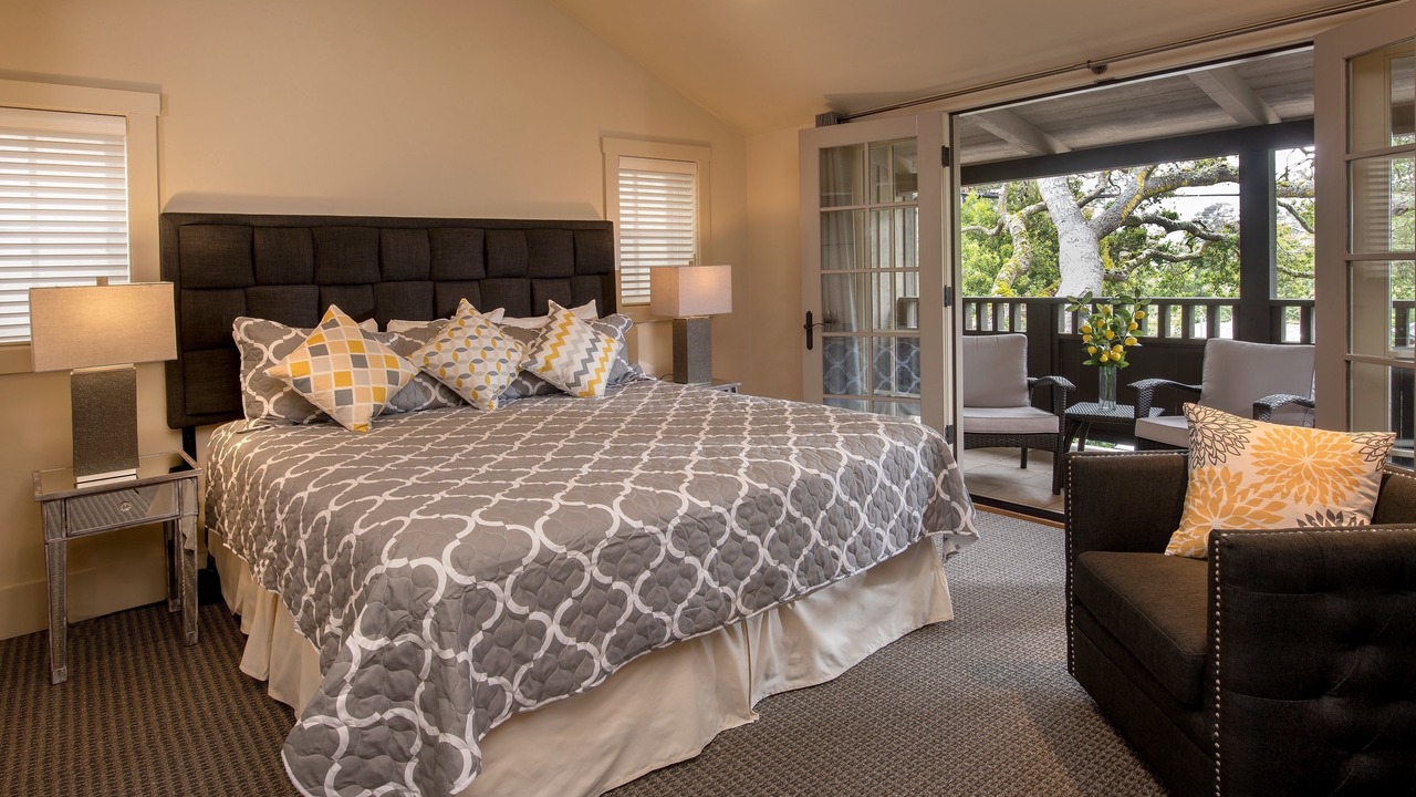 Photo of Others in Northwest Carmel