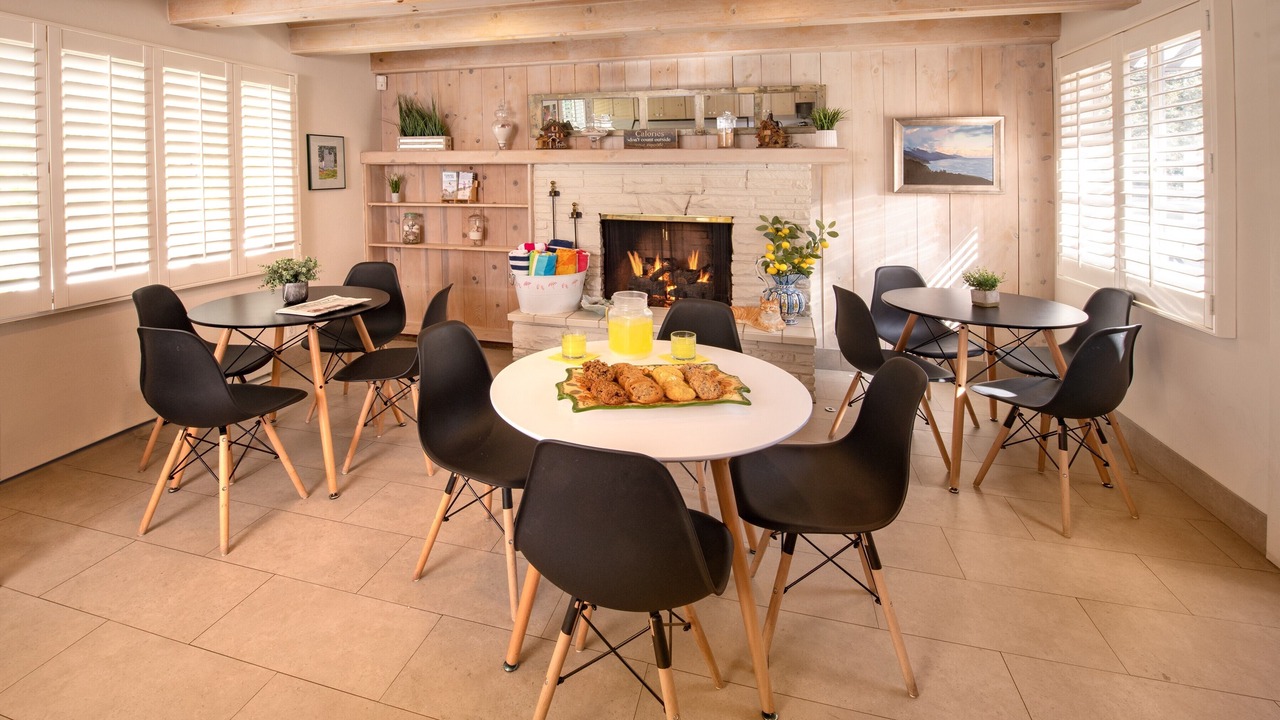 Photo of Others in Northwest Carmel