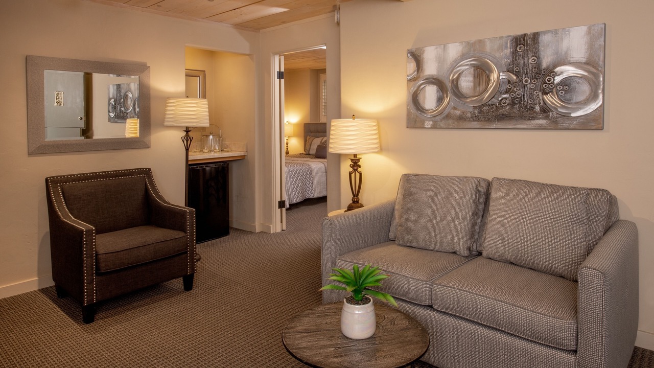 Photo of Others in Northwest Carmel