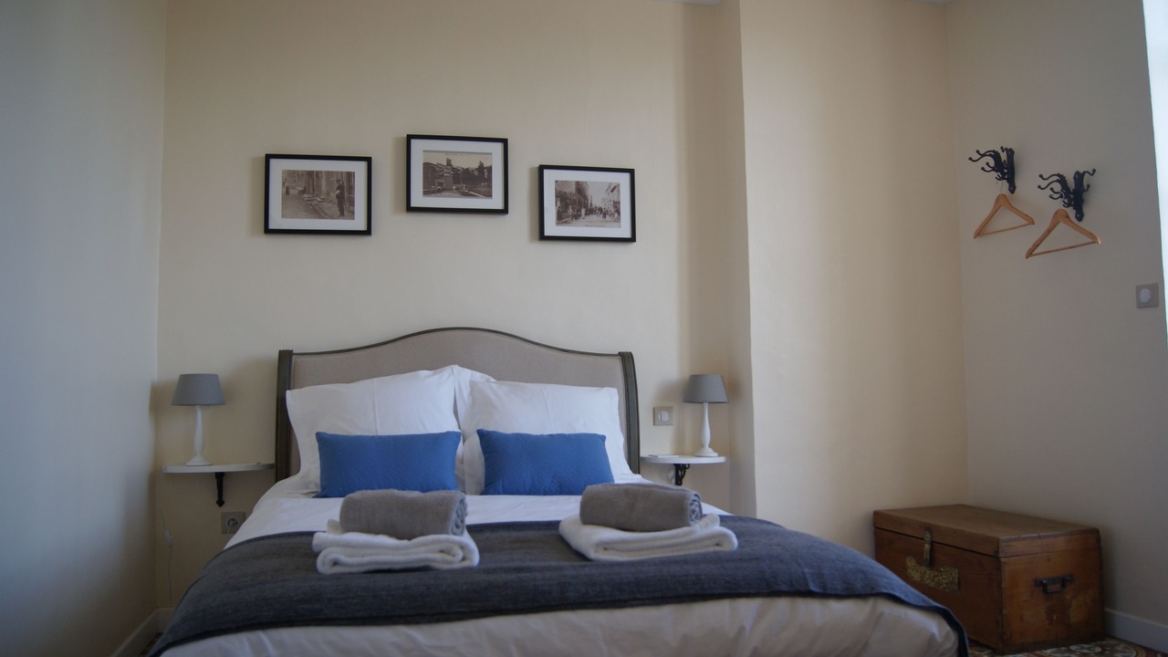 Photo of Bedroom in Servian