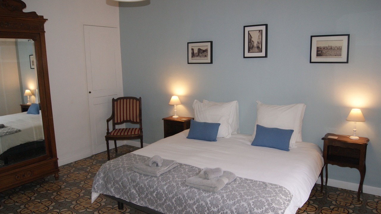 Photo of Bedroom in Servian