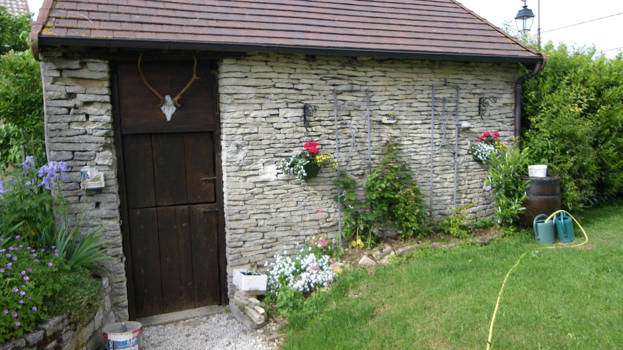 Photo of Outdoor in Prenois