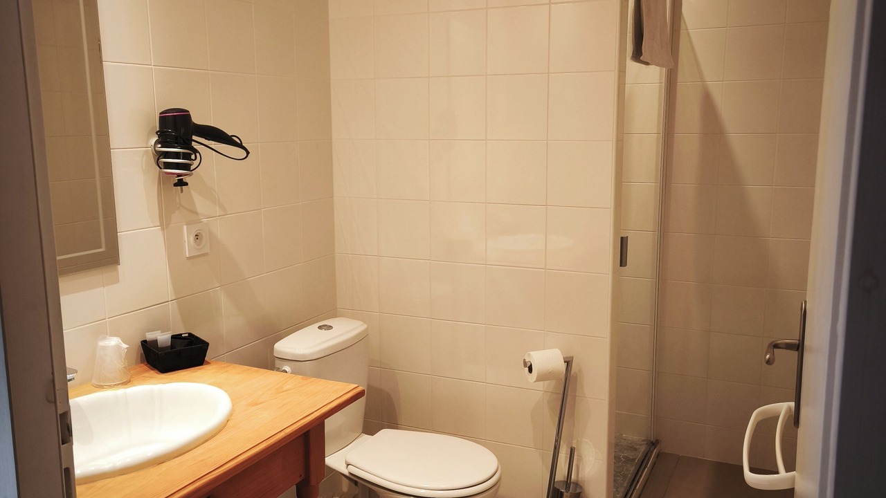 Photo of Bathroom in Molieres