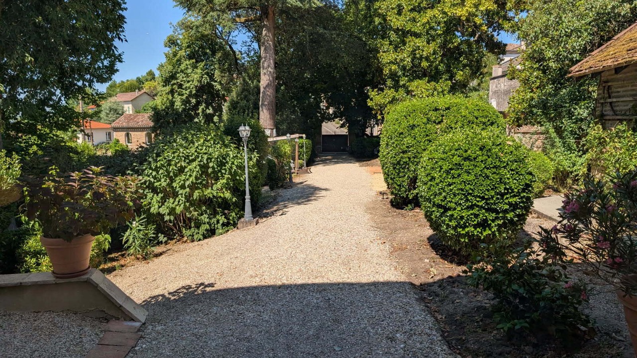 Photo of Outdoor in Molieres