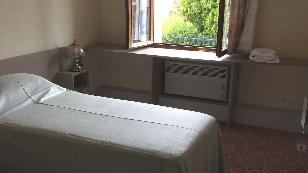 Photo of Bathroom in Avrigny