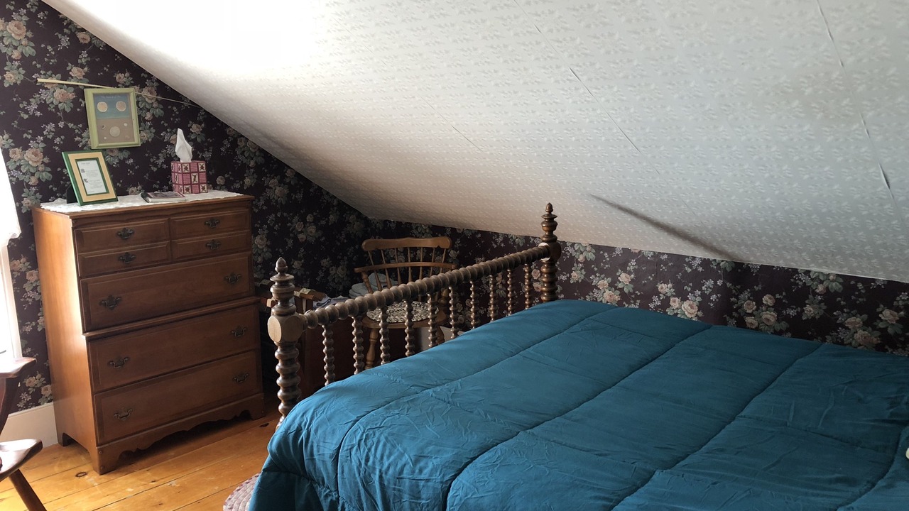 Photo of Bedroom in Wareham Center