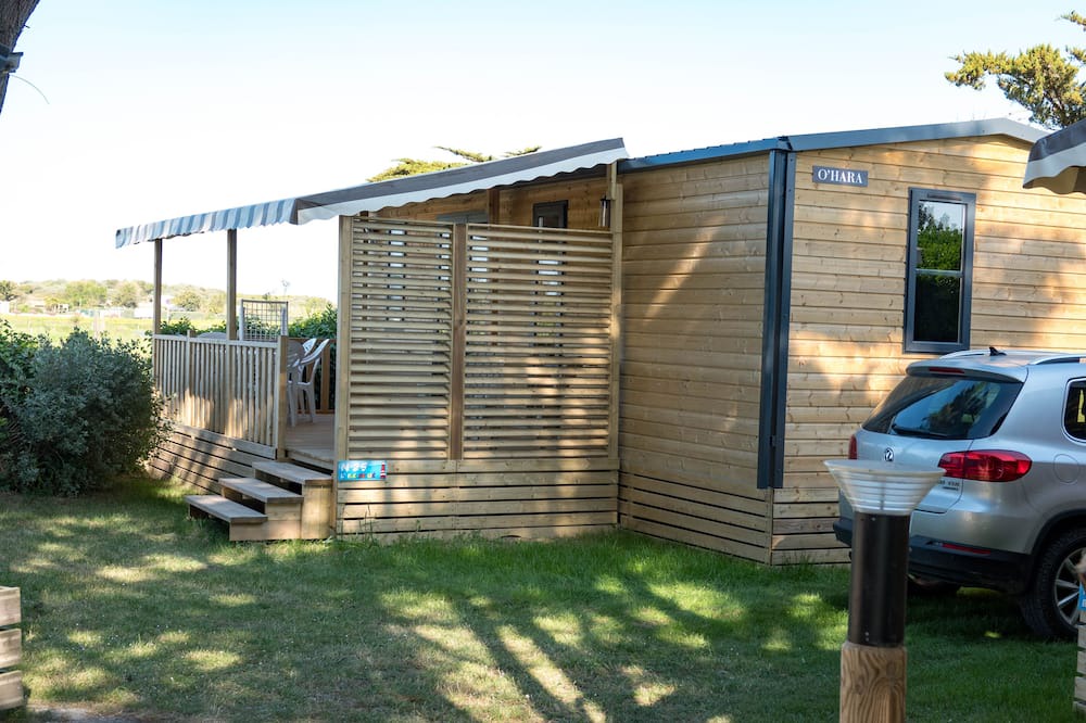 Photo of Patio Balcony in Saint-Clement-des-Baleines