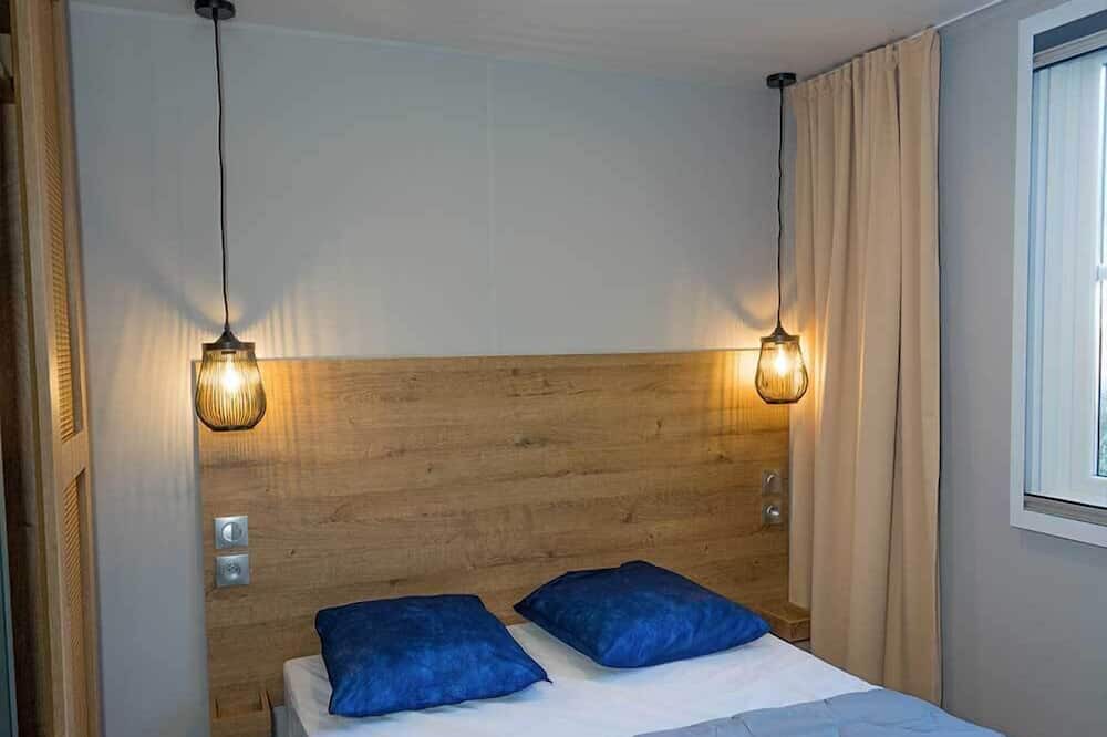 Photo of Bedroom in Saint-Clement-des-Baleines